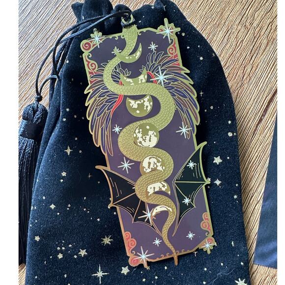 Serpent & The Wings Of Night Page Overlays & Bookmark - Picture 3 of 7